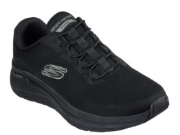 Skechers